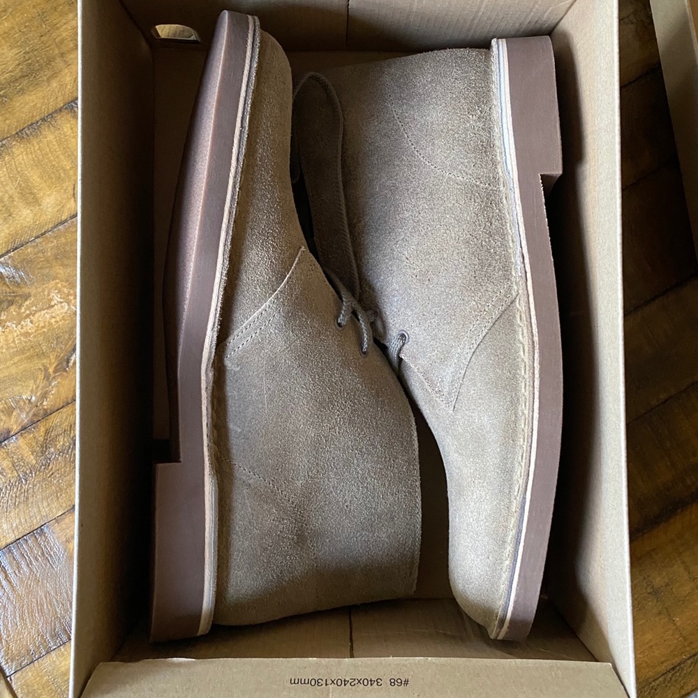 NWT Clarks Chukka Boot size 12